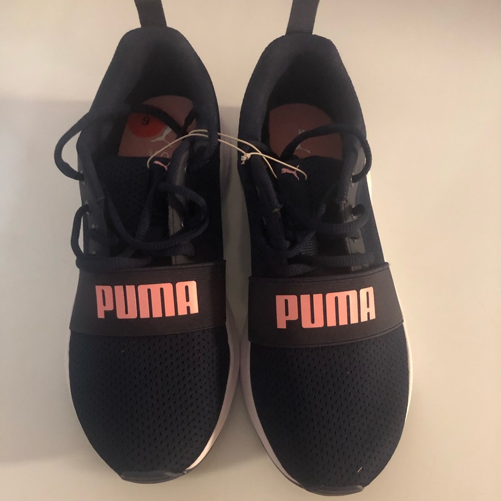 PUMA Shoes Soft Foam+